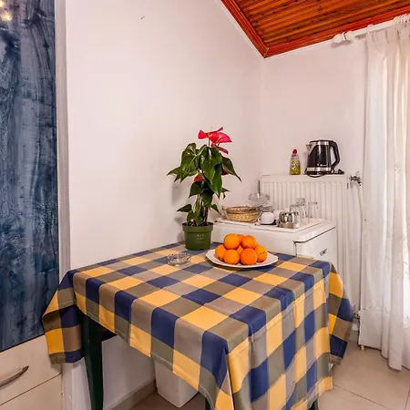 Melissa Gold Coast Hotel 2*