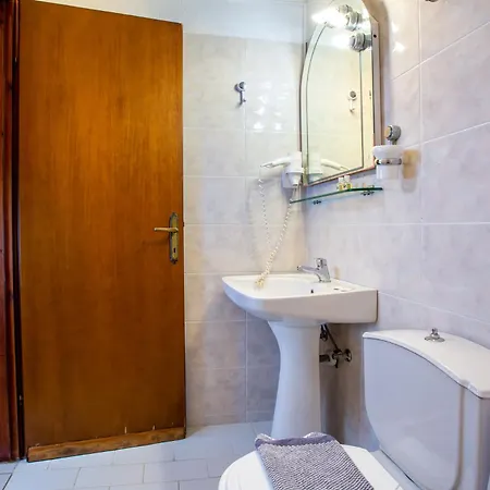 Melissa Gold Coast 2*