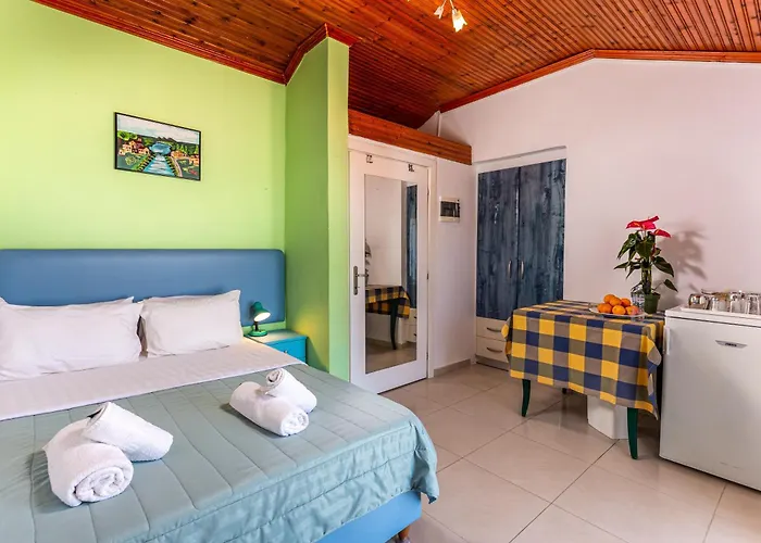 Melissa Gold Coast Psakoudia