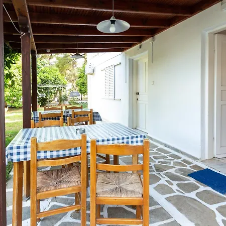 Melissa Gold Coast Hotel 2*