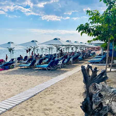 Hotel Melissa Gold Coast 2*