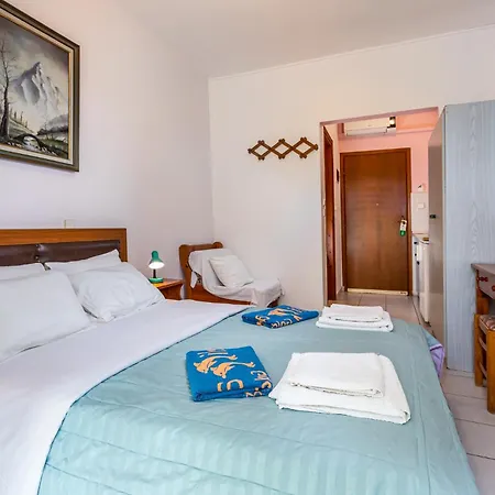 Hotel Melissa Gold Coast