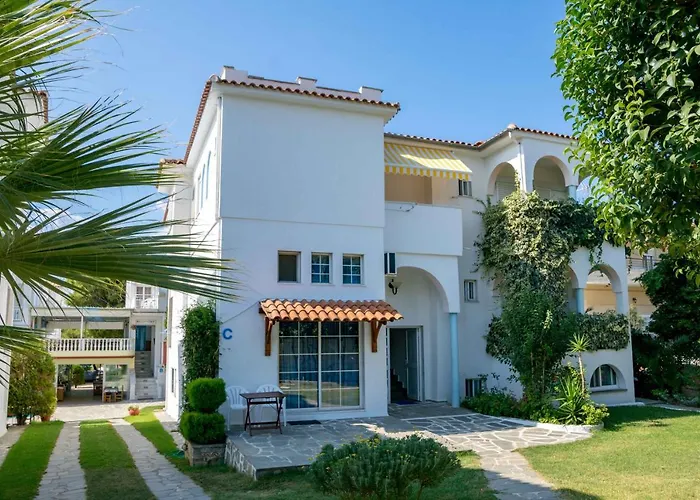 Melissa Gold Coast Psakoudia