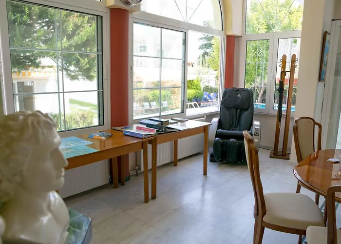 Melissa Gold Coast Psakoudia