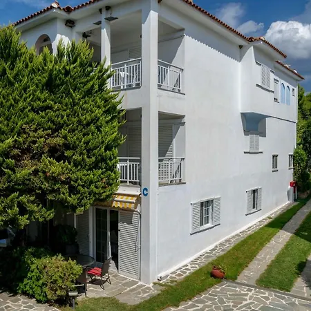 Hotel Melissa Gold Coast 2*